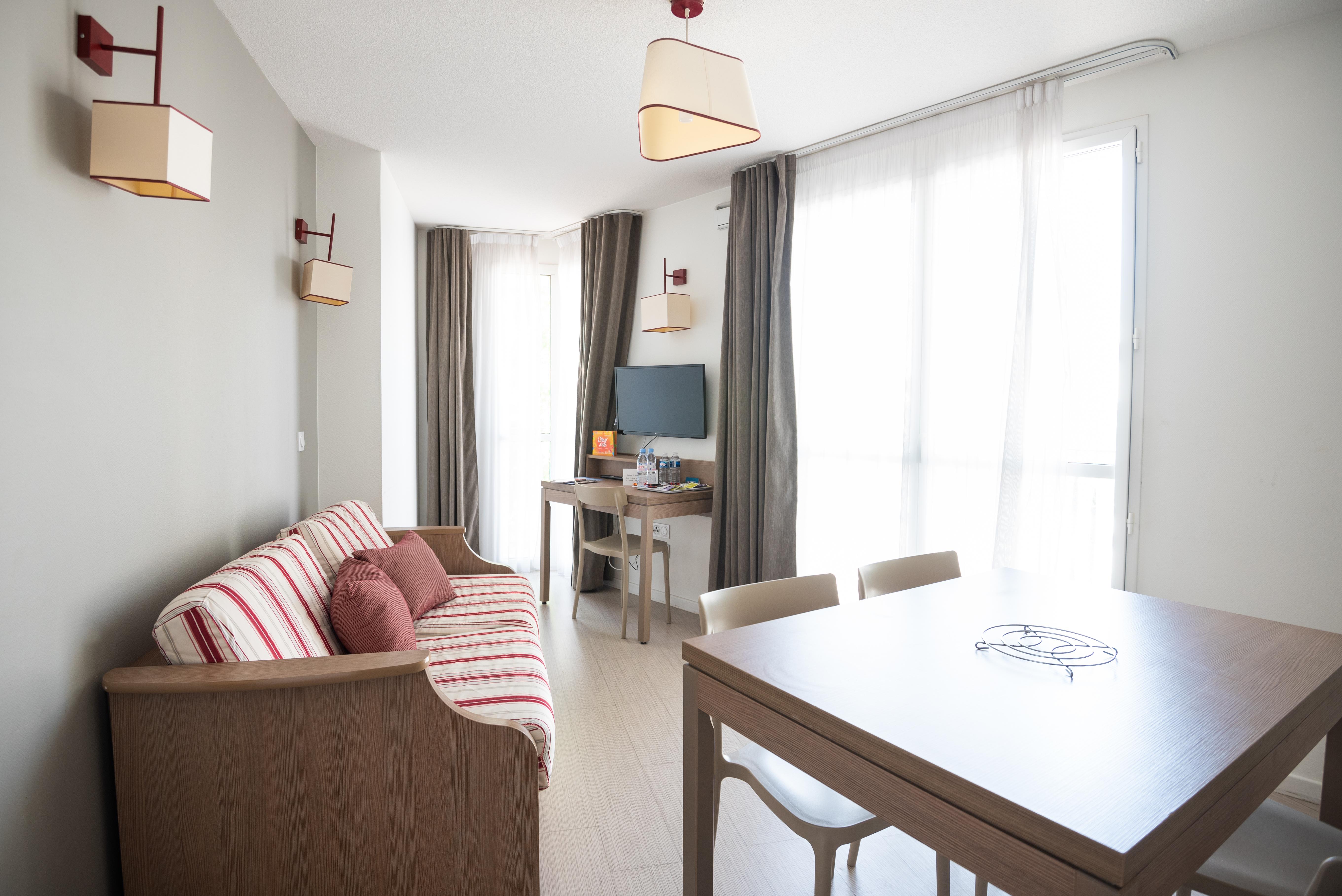 Zenitude Hotel-Residences Narbonne Centre Ngoại thất bức ảnh