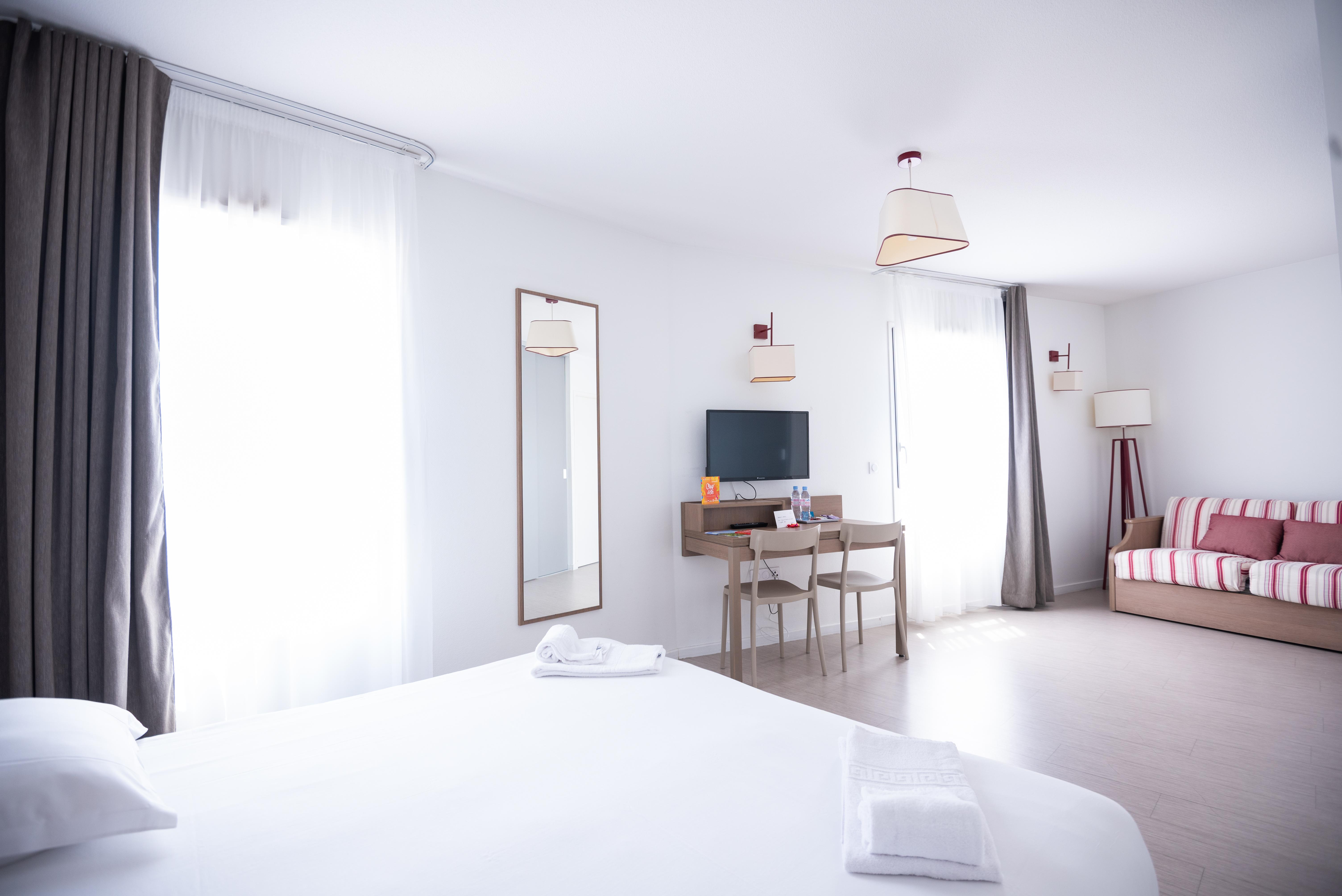Zenitude Hotel-Residences Narbonne Centre Ngoại thất bức ảnh