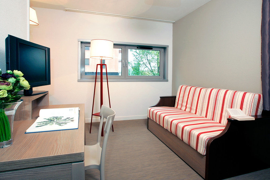 Zenitude Hotel-Residences Narbonne Centre Ngoại thất bức ảnh